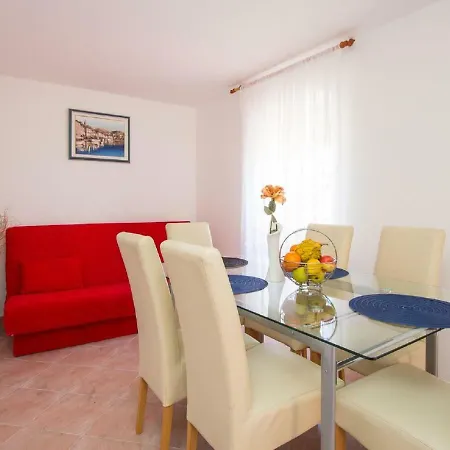 Apartment Little Gold